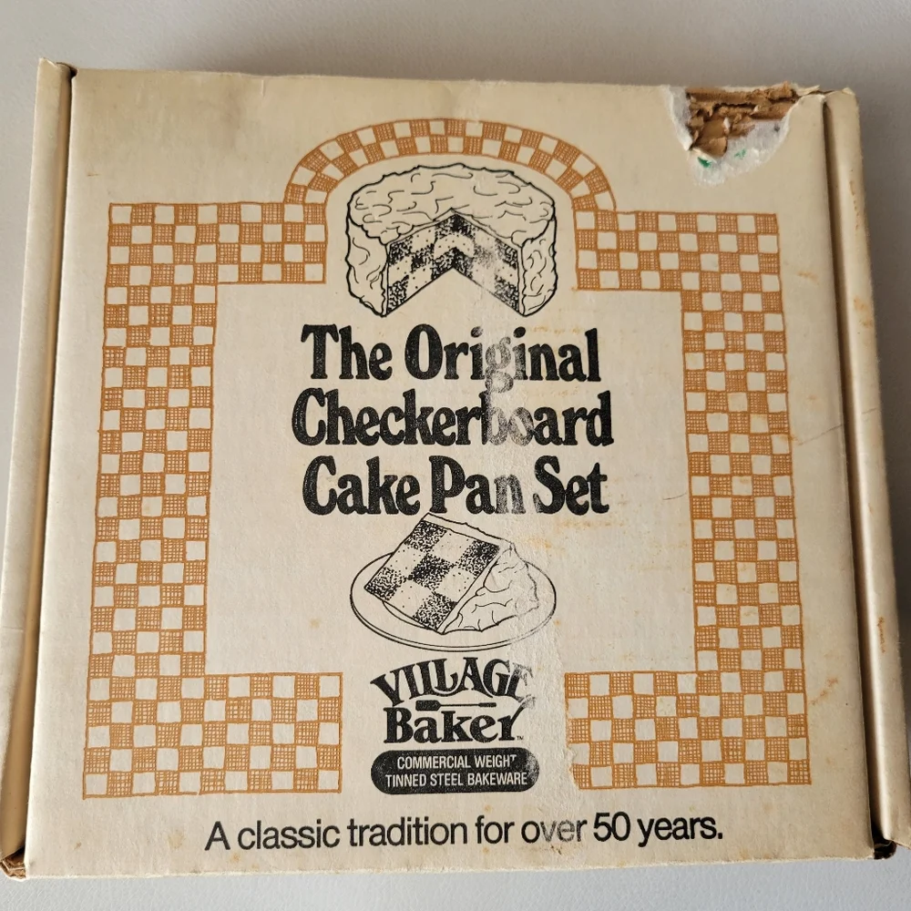 Vintage 1980s Checkerboard Cake Pan Set ~ Chicago Metallic ~ Made in USA